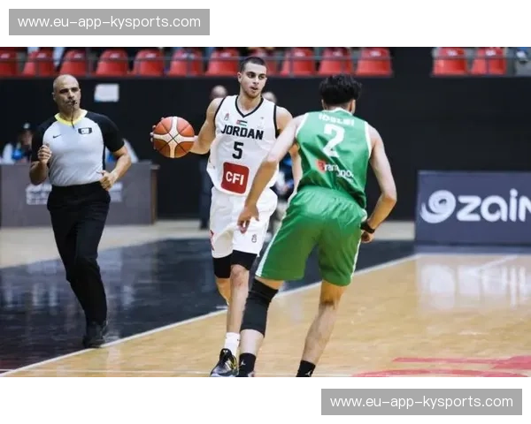 决战亚洲之巅：中国男篮能否力克劲敌约旦，重铸辉煌？